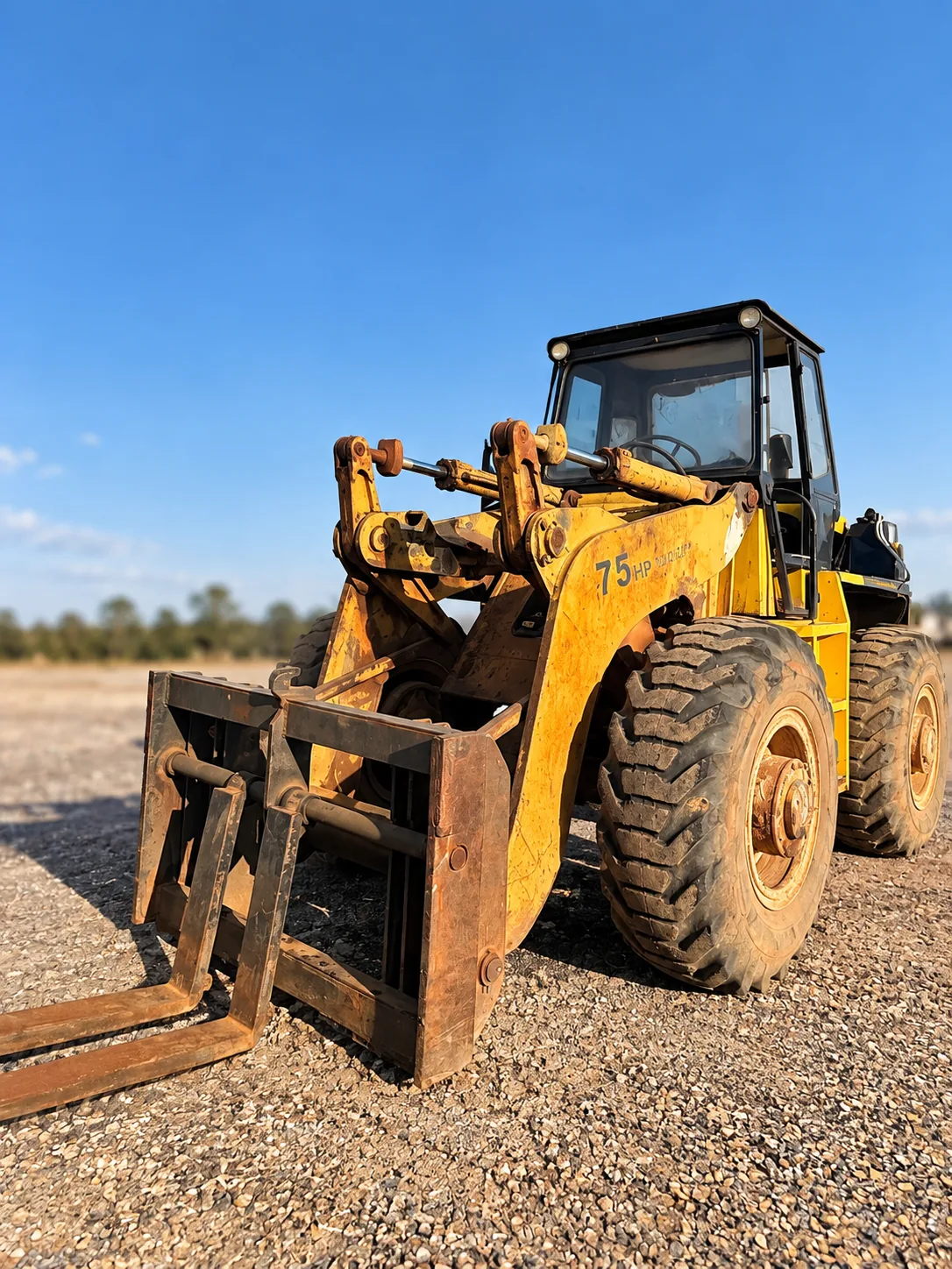 Pá Carregadeira MB 4×4